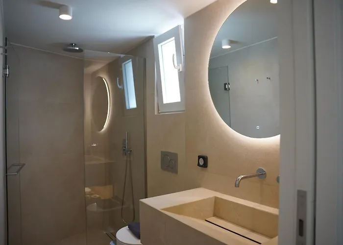 Апартаменты Celestial By Mike *