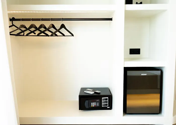 Апартаменты Celestial By Mike Парос