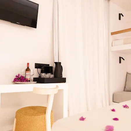 Apartment Celestial By Mike Parikia (Paros)