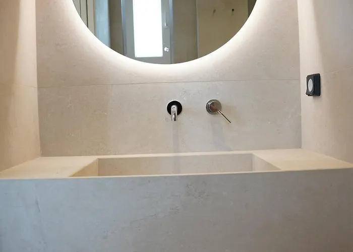 Celestial By Mike Lägenhet Páros