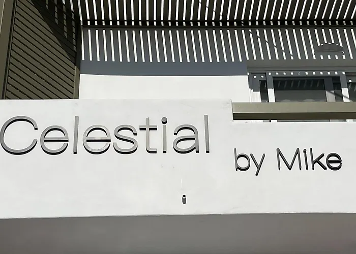 Celestial By Mike Lägenhet